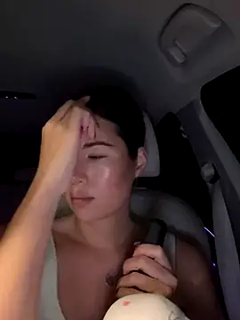 clairewntr online show from 3, 11, 2025