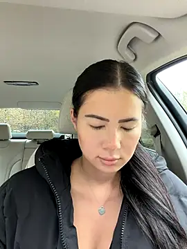 clairewntr online show from 1, 11, 2025