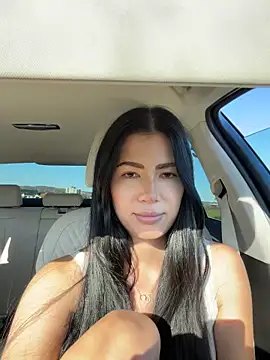 clairewntr online show from 7, 4, 2026