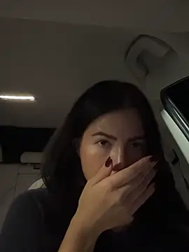 clairewntr online show from 7, 10, 2025