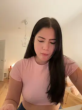 clairewntr online show from 26, 1, 2025
