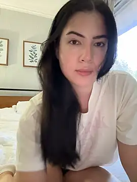 clairewntr online show from 3, 2, 2025