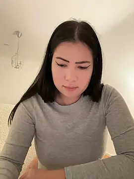 clairewntr online show from 19, 1, 2025