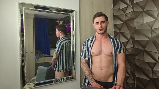Latino stud4u online show from 6, 6, 2026