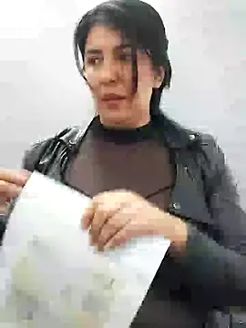 Snapshot of aisha_latina chatting on 30, 1, 2025 aisha latina online show from 30, 1, 2025