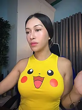 Snapshot of Jasmine_Elcock chatting on 7, 7, 2026 Jasmine Elcock online show from 7, 7, 2026