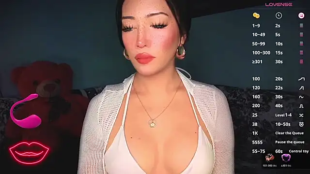 Jasmine Elcock online show from 2, 12, 2025