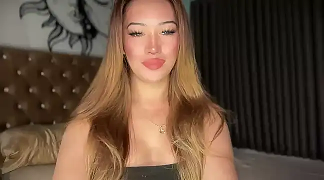 Snapshot of Jasmine_Elcock chatting on 26, 12, 2024 Jasmine Elcock online show from 26, 12, 2024