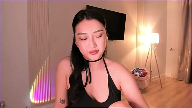Snapshot of jin__ray chatting on 13, 5, 2026 jin ray online show from 13, 5, 2026