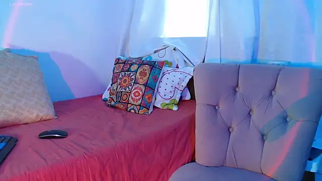 karlablue  online show from 27, 9, 2025