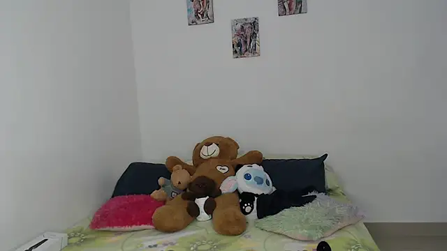 kathy luisa online show from 11, 11, 2025