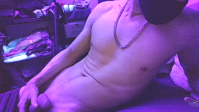 Cloudd Kingg Iceyyy online show from 5, 7, 2026