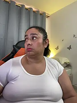 Snapshot of agathaxxx-69 chatting on 22, 7, 2026 agathaxxx-69 online show from 22, 7, 2026