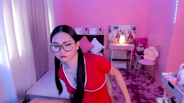 Vivorey Leighn online show from 13, 12, 2024