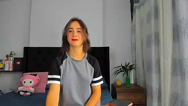 AndreaStivens online show from 11, 9, 2025