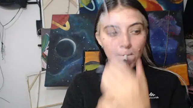 Snapshot of mariecam420 chatting on 20, 3, 2025 mariecam420 online show from 20, 3, 2025