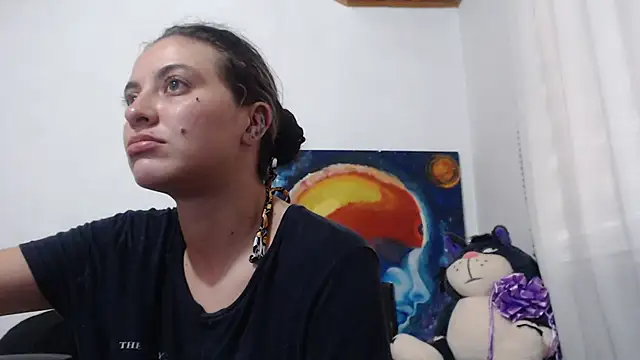 Snapshot of mariecam420 chatting on 31, 10, 2025 mariecam420 online show from 31, 10, 2025