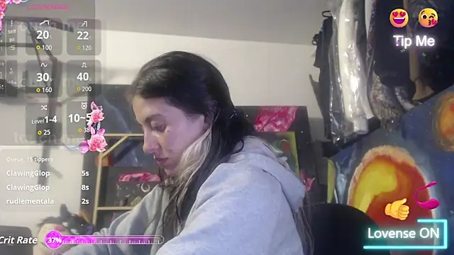 Snapshot of mariecam420 chatting on 9, 9, 2025 mariecam420 online show from 9, 9, 2025