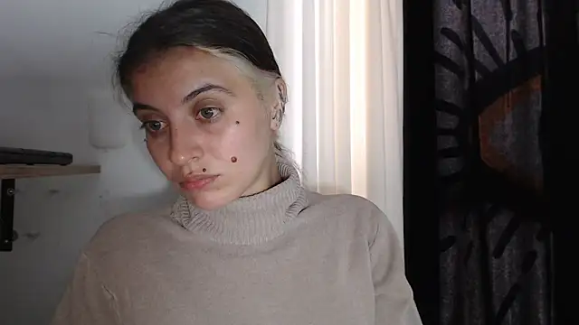 Snapshot of mariecam420 chatting on 11, 2, 2025 mariecam420 online show from 11, 2, 2025