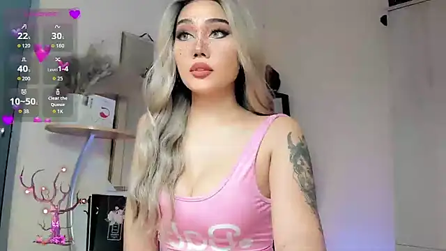 Icon1c LiLy online show from 15, 10, 2025