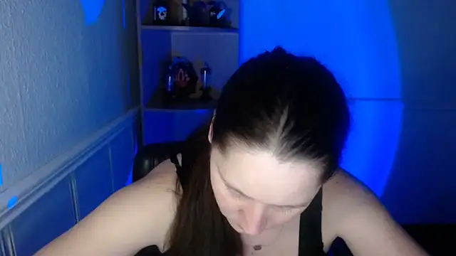 JosieJun  online show from 15, 10, 2025