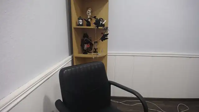 JosieJun  online show from 15, 12, 2025