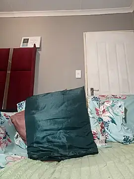 HoneyDropsX online show from 9, 1, 2026