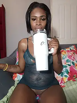 HoneyDropsX online show from 29, 10, 2025