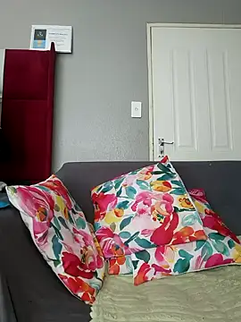 HoneyDropsX online show from 12, 11, 2025