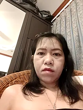 Little suzy5 online show from 4, 11, 2025