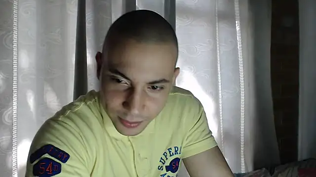 Armando 2002 online show from 13, 11, 2025