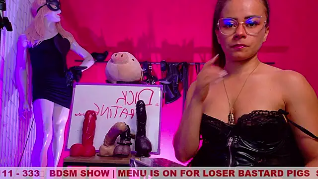 MistressSlut1 online show from 4, 3, 2026