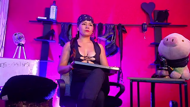 MistressSlut1 online show from 23, 5, 2026