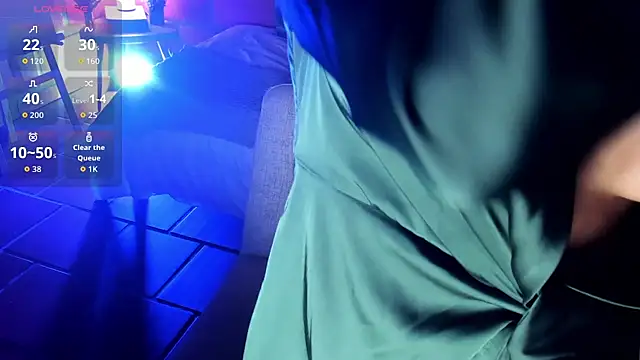 RouseColins online show from 4, 12, 2025