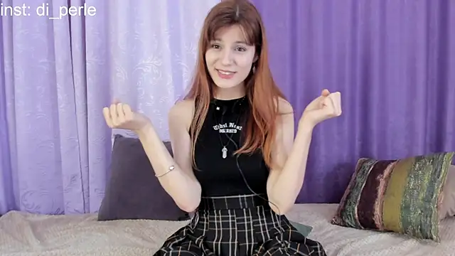 Snapshot of di_perle chatting on 13, 11, 2025 di perle online show from 13, 11, 2025