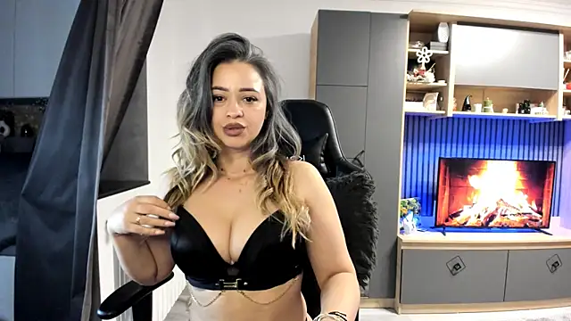 Claire95  online show from 2, 3, 2025