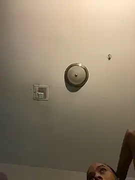 CutieFrmthehood online show from 10, 1, 2025