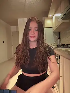 bella parisi online show from 23, 3, 2025