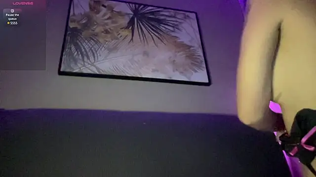 Snapshot of BadassBabee chatting on 12, 1, 2025 BadassBabee online show from 12, 1, 2025