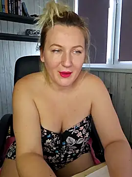 Marushka online show from 23, 10, 2025