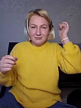 Marushka online show from 2, 1, 2025