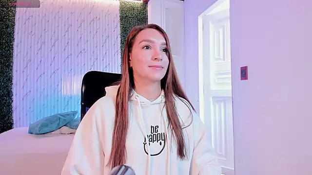 miataylorr1 online show from 8, 4, 2026