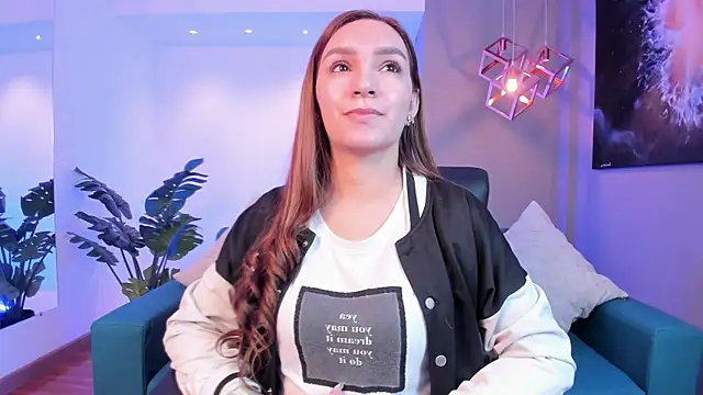 miataylorr1 online show from 18, 10, 2025