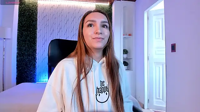 miataylorr1 online show from 21, 10, 2025