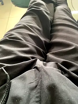 Snapshot of shiiank chatting on 11, 11, 2025 shiiank online show from 11, 11, 2025