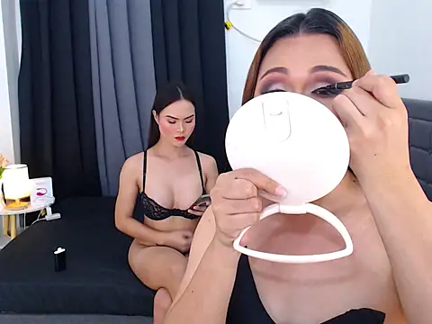 CarlaXFrancine online show from 6, 6, 2026