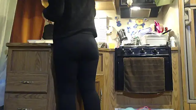 sexyinpantyhose online show from 2, 2, 2025