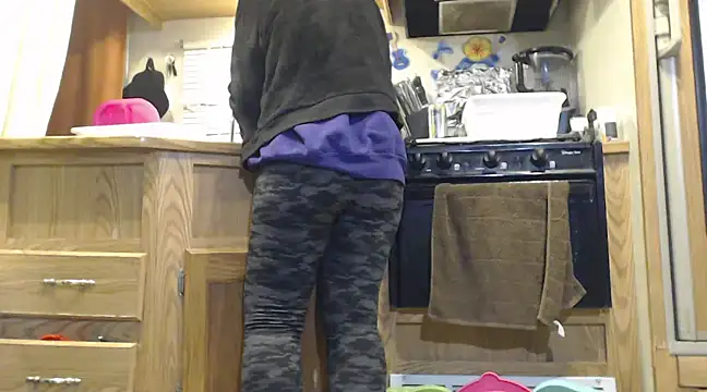 sexyinpantyhose online show from 9, 3, 2025