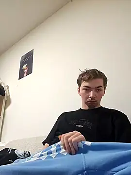 BigJuicy18cm online show from 26, 2, 2025