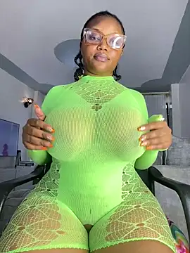 Hyra Ari online show from 7, 3, 2025